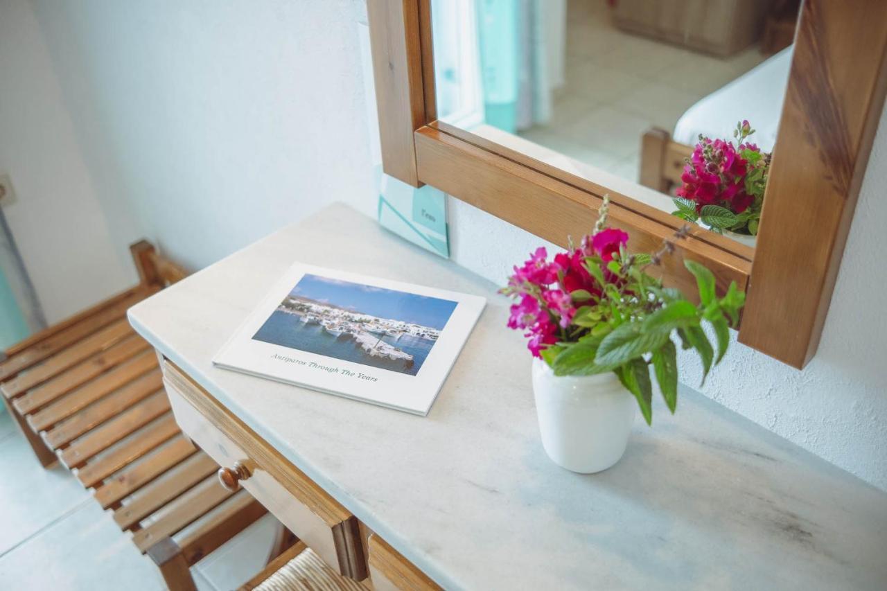 Pavlos Place Antiparos Town Exterior foto